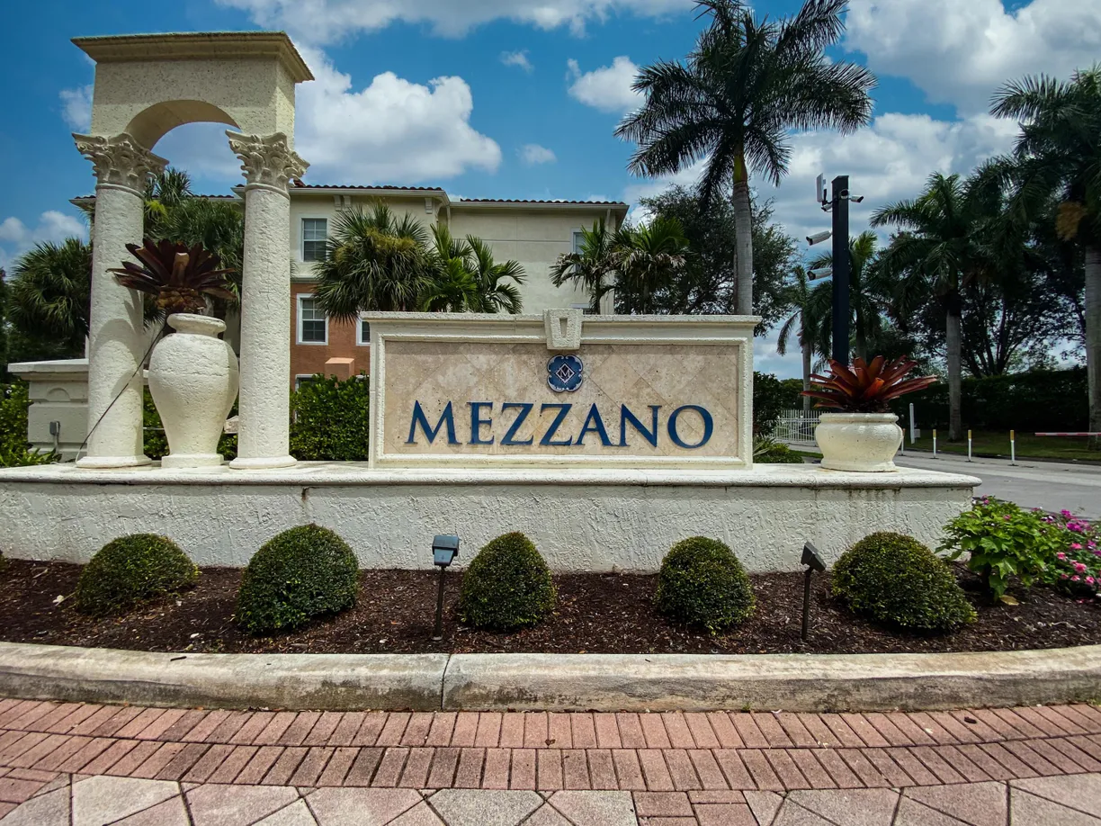 South Florida Real Estate | View 9873 Baywinds Drive, 5302 | 3 Beds, 2 Baths