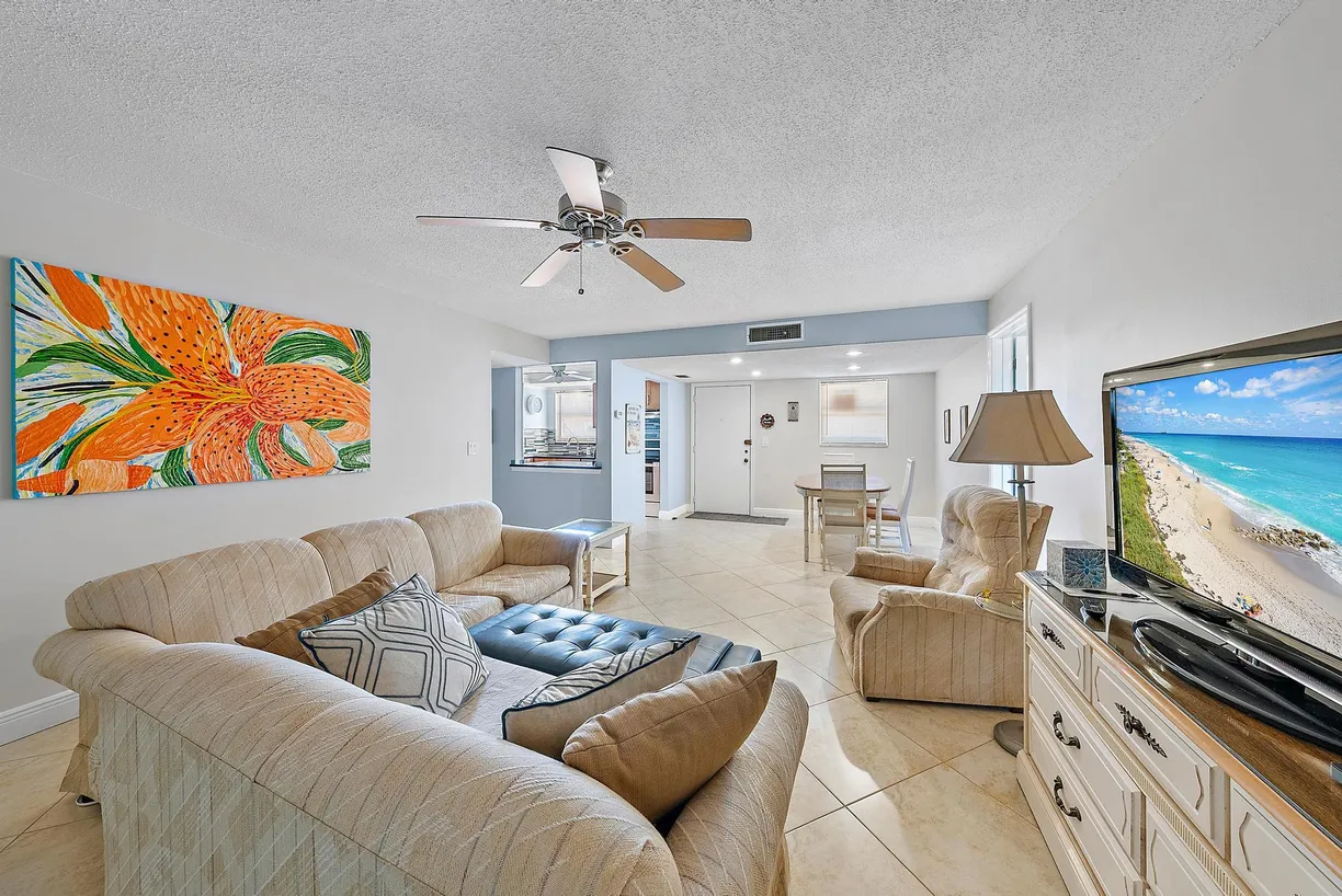 South Florida Real Estate | View 725 Lori Drive, 201 | 2 Beds, 2 Baths