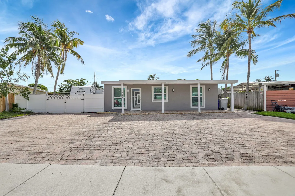 South Florida Real Estate | View 5278 NE 19th Terrace | Listing
