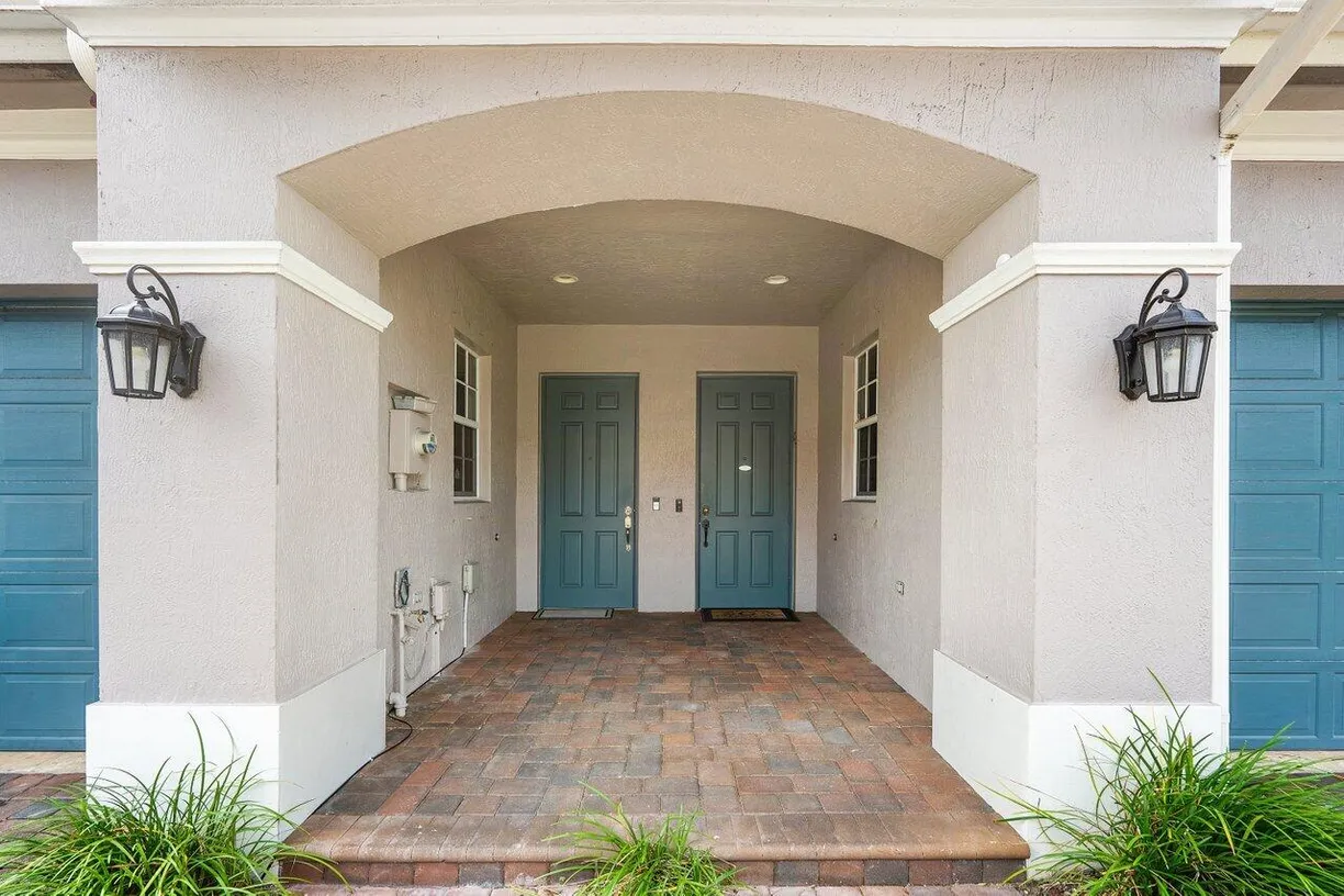 South Florida Real Estate | View 40 Lancaster Road | Listing