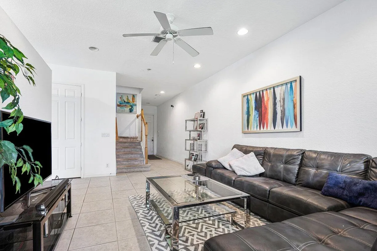 South Florida Real Estate | View 40 Lancaster Road | Listing