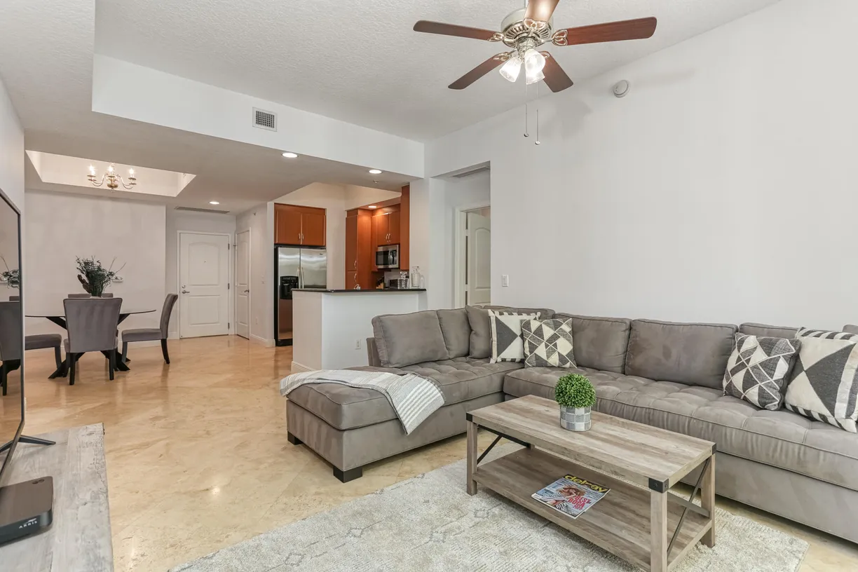 South Florida Real Estate | View 701 S Olive Avenue, 805 | 2 Beds, 2 Baths