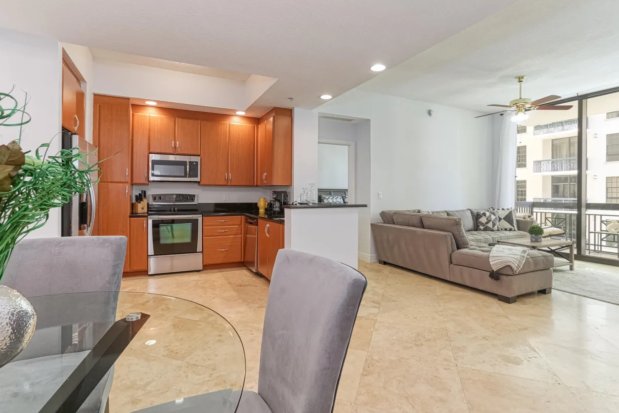 South Florida Real Estate | View 701 S Olive Avenue, 805 | Listing