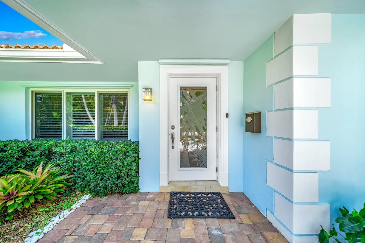 South Florida Real Estate | View 4010 NE 25th Avenue | Listing