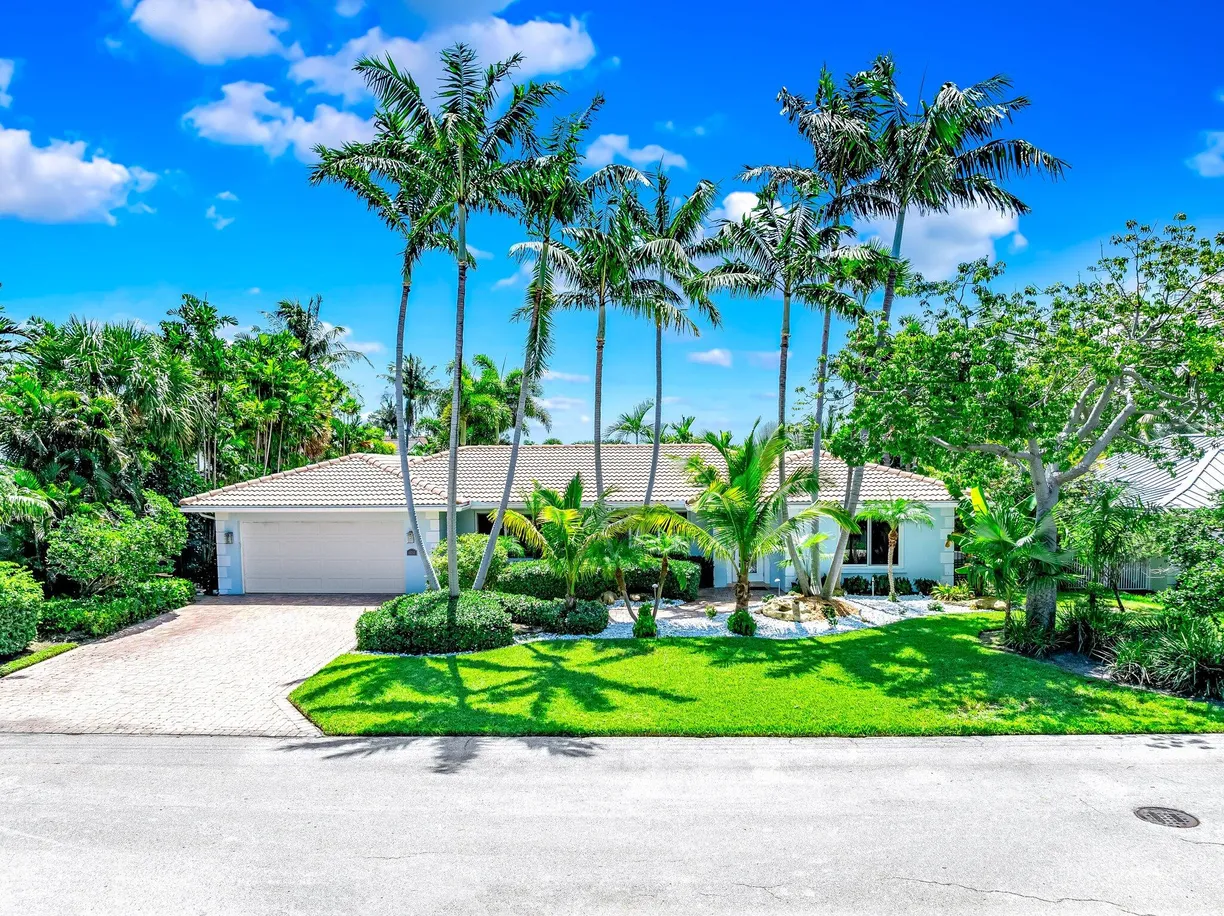 South Florida Real Estate | View 4010 NE 25th Avenue | Listing