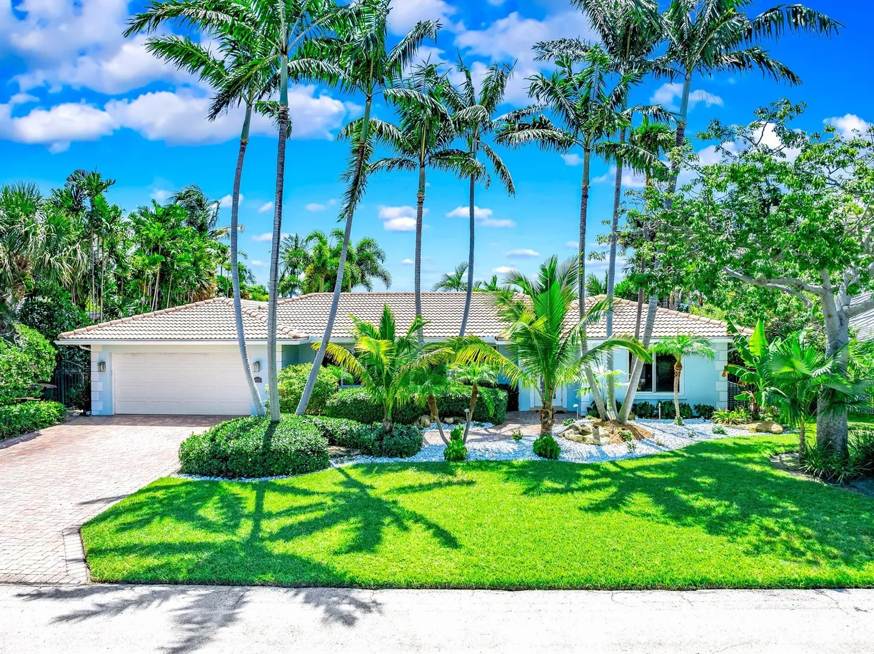 South Florida Real Estate | View 4010 NE 25th Avenue | 3 Beds, 2 Baths