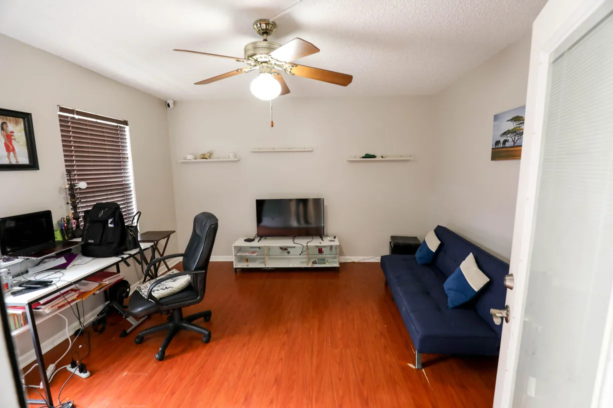 South Florida Real Estate | View 71 Ann Lee Lane | Listing