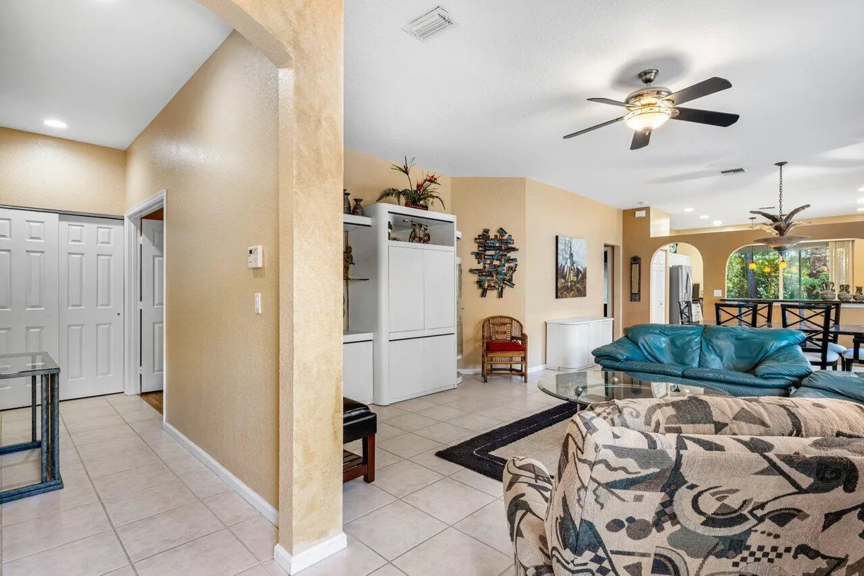 South Florida Real Estate | View 8192 Brindisi Lane | Listing