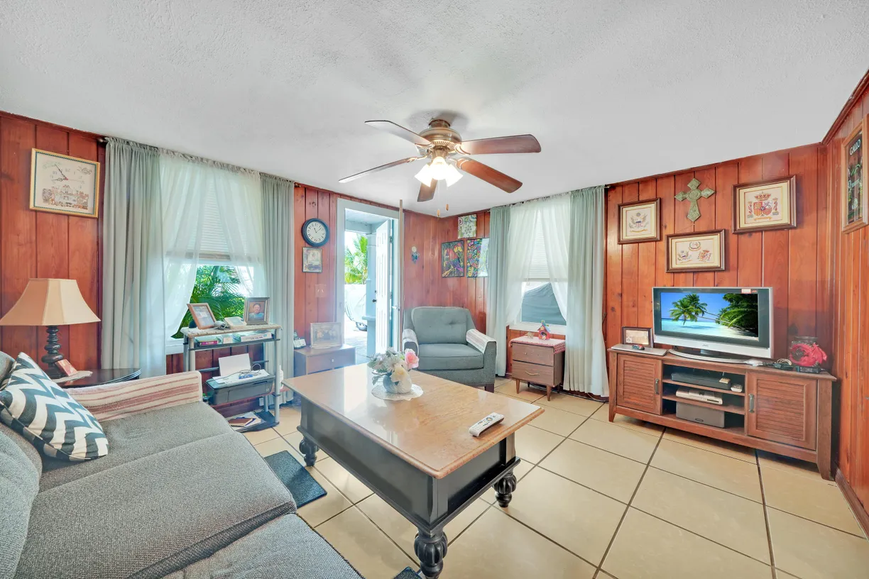 South Florida Real Estate | View 5271 Wallis Road | Listing