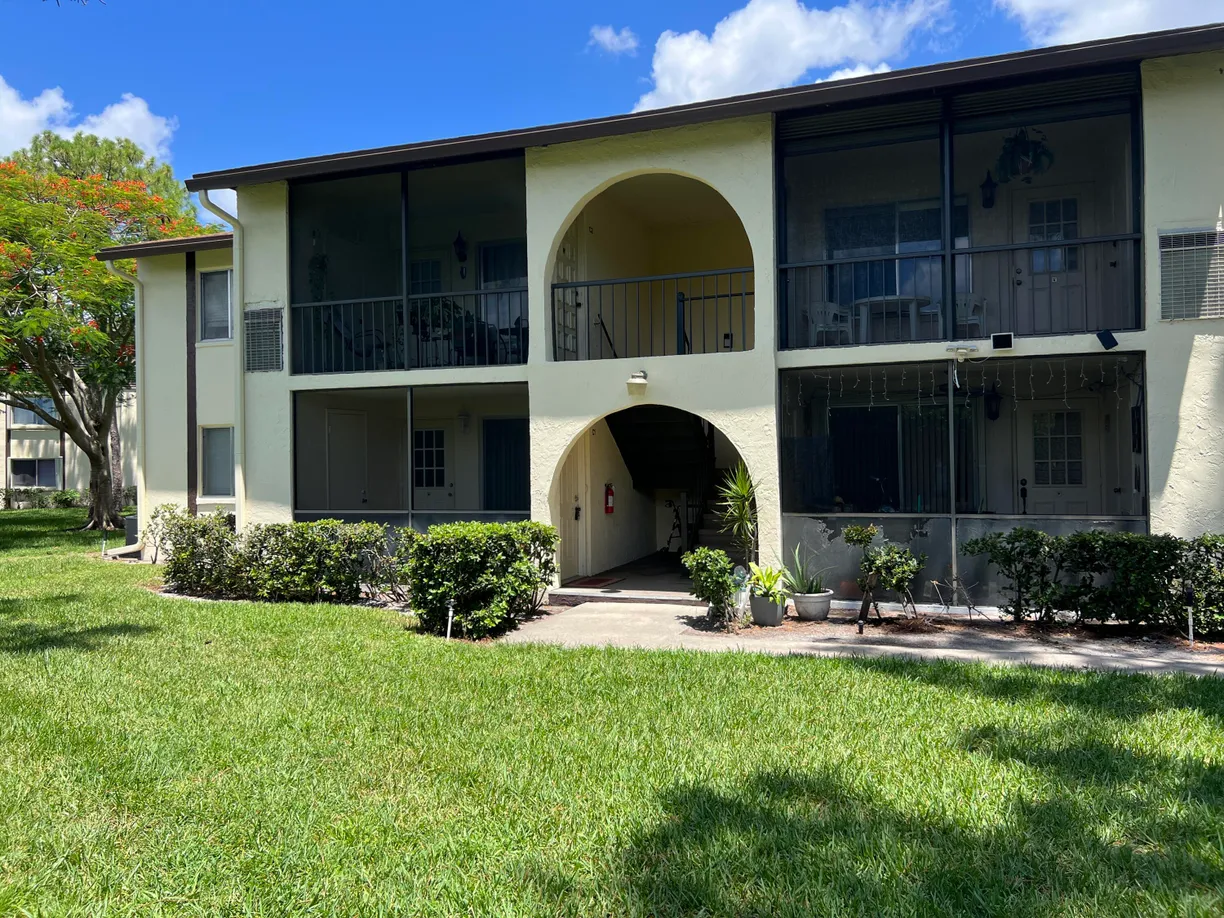 South Florida Real Estate | View 5800 Whispering Pine Way, C-1 | 1 Bed, 1 Bath