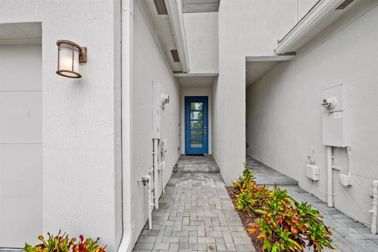 South Florida Real Estate | View 4412 Serpens Lane | Listing