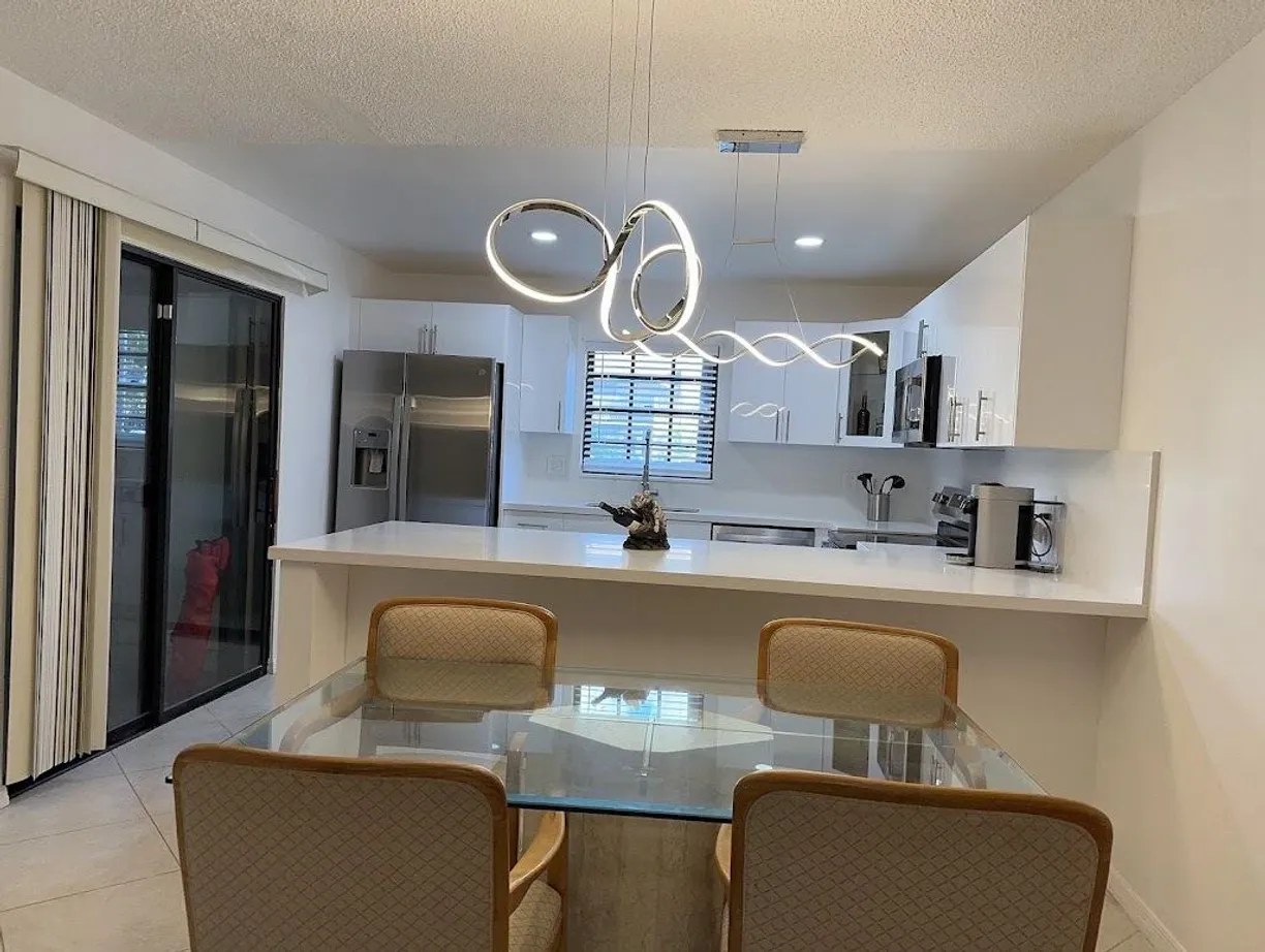South Florida Real Estate | View 7423 SE Jamestown Terrace, 14 | Listing
