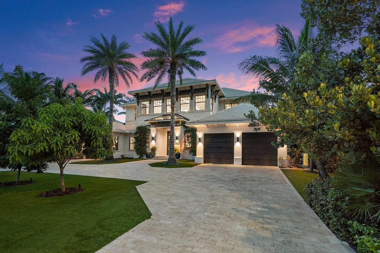South Florida Real Estate | View 924 S Ocean Boulevard | Listing