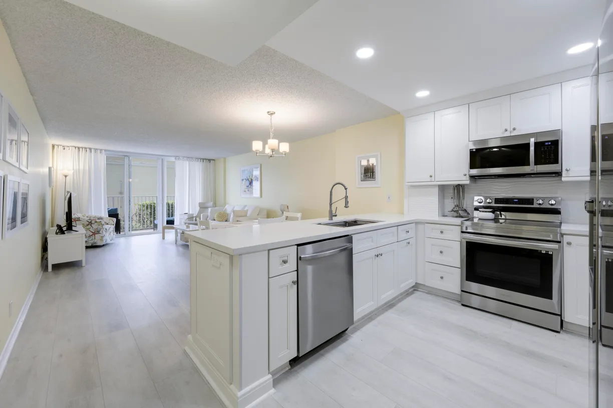 South Florida Real Estate | View 3540 S Ocean Boulevard, 101 | 1 Bed, 1 Bath