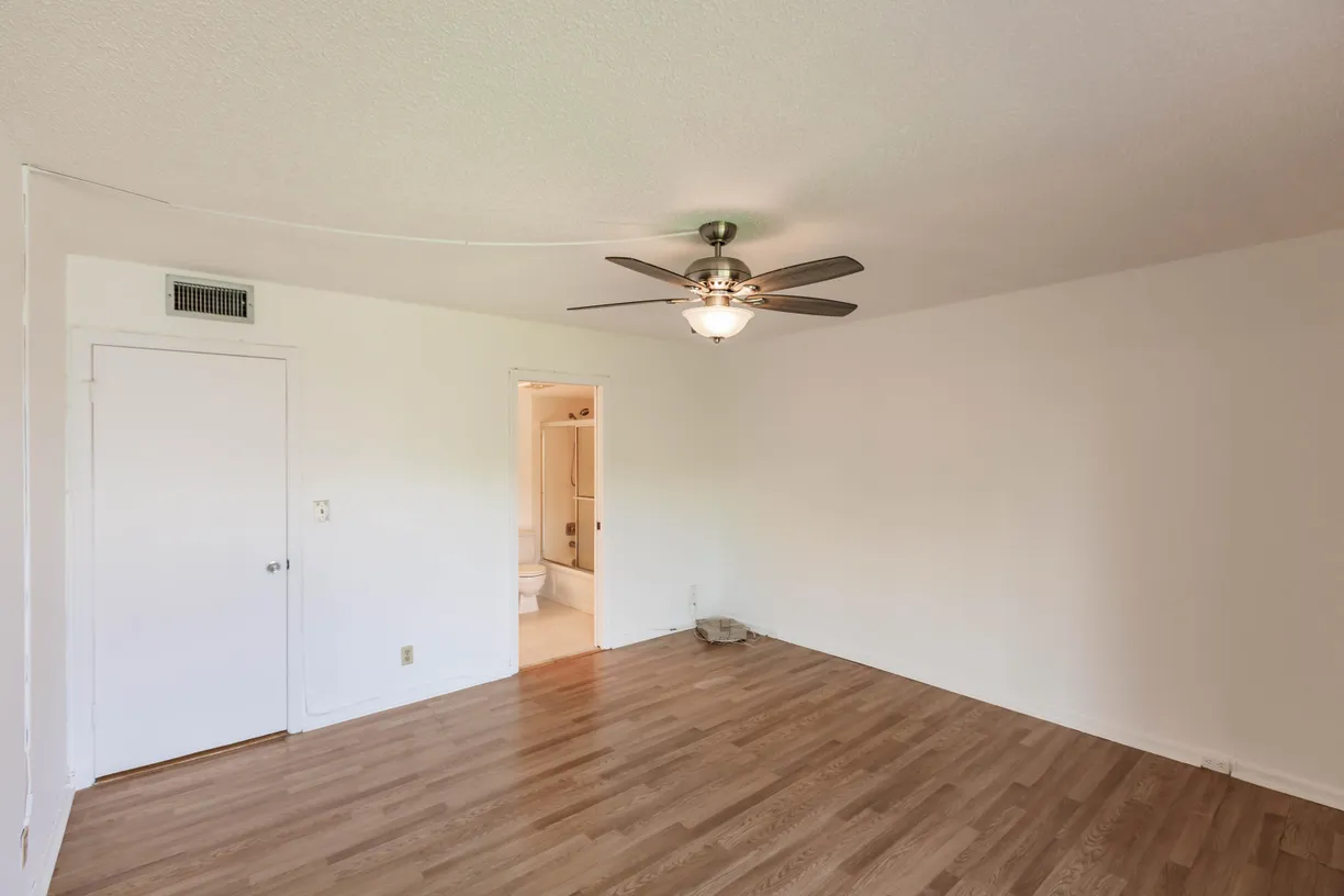 South Florida Real Estate | View 2505 Antigua Terrace, E3 | Listing