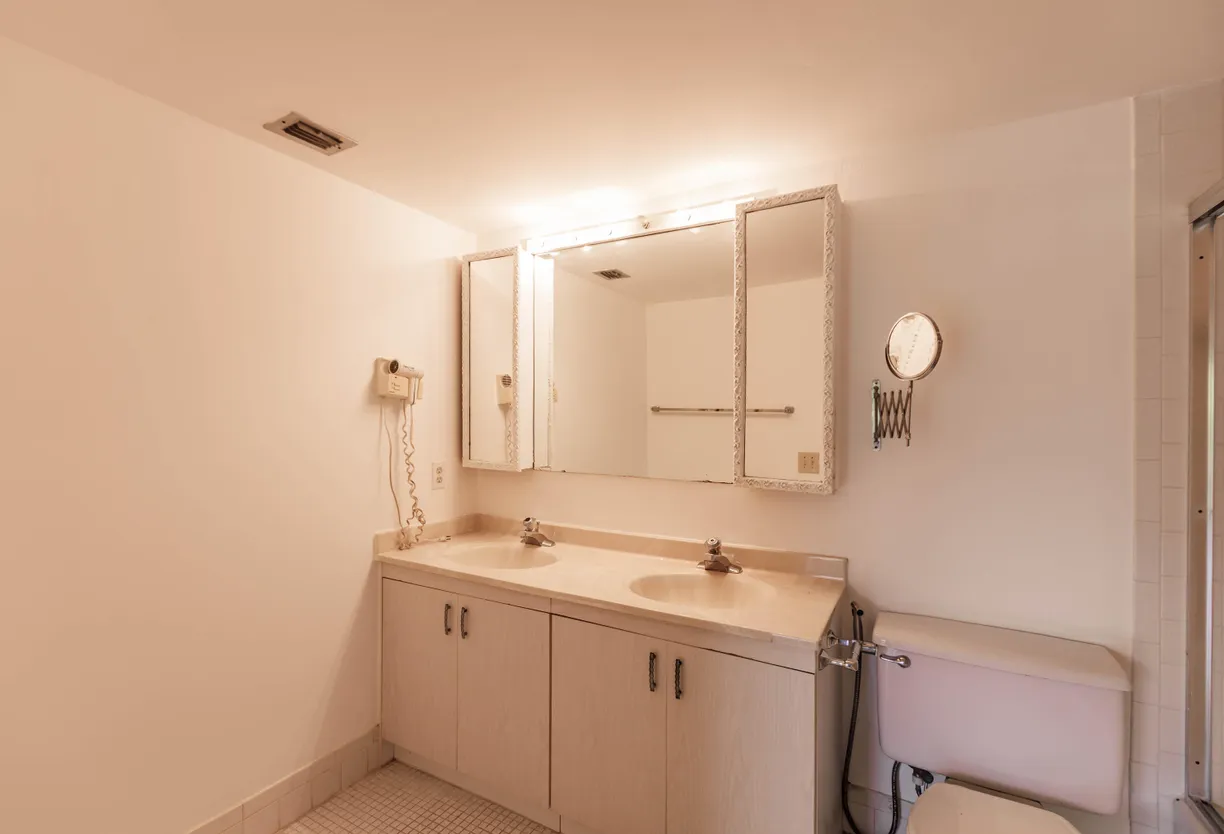South Florida Real Estate | View 2505 Antigua Terrace, E3 | Listing
