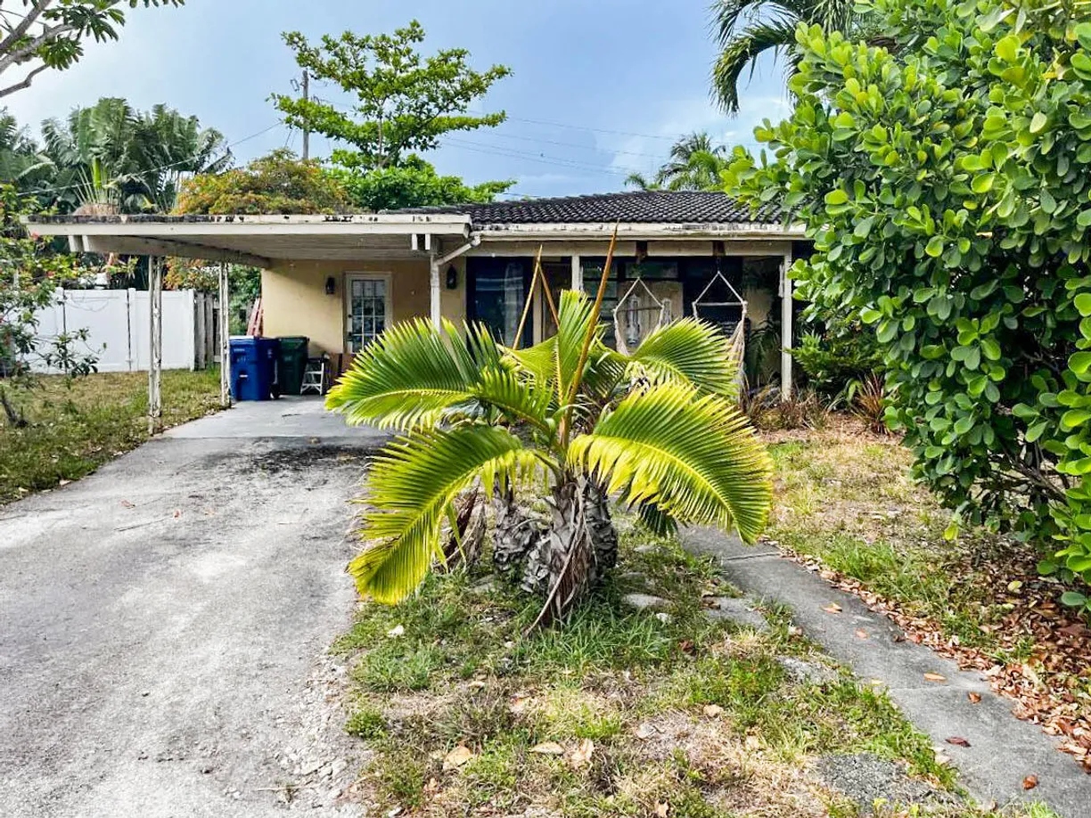 South Florida Real Estate | View 637 NW 29th Court | Listing