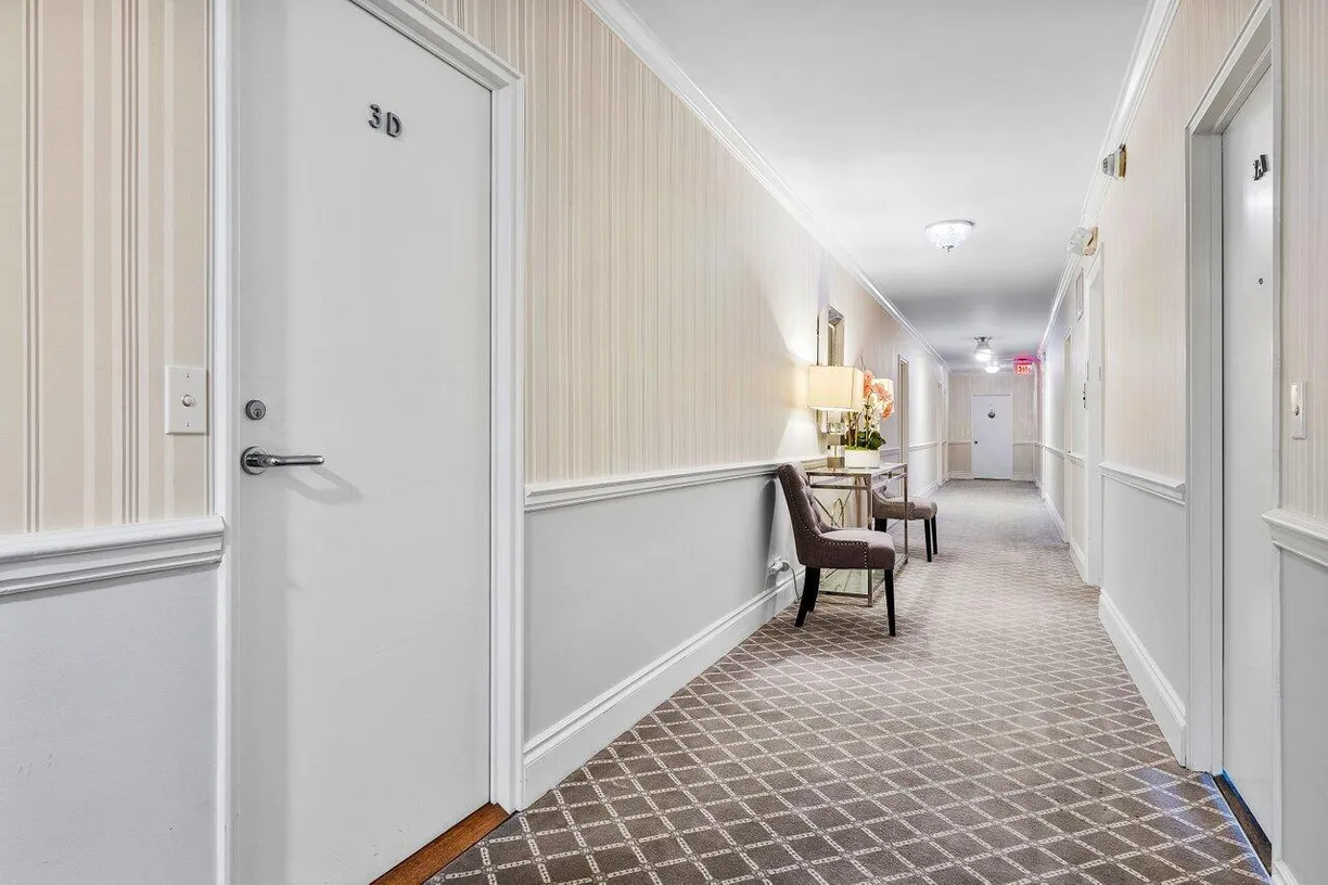 South Florida Real Estate | View 455 Australian Avenue, 3d | Listing