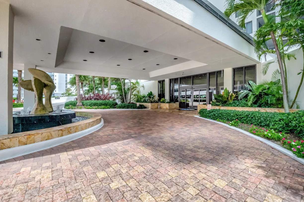 South Florida Real Estate | View 3400 S Ocean Boulevard, 6-G | Listing