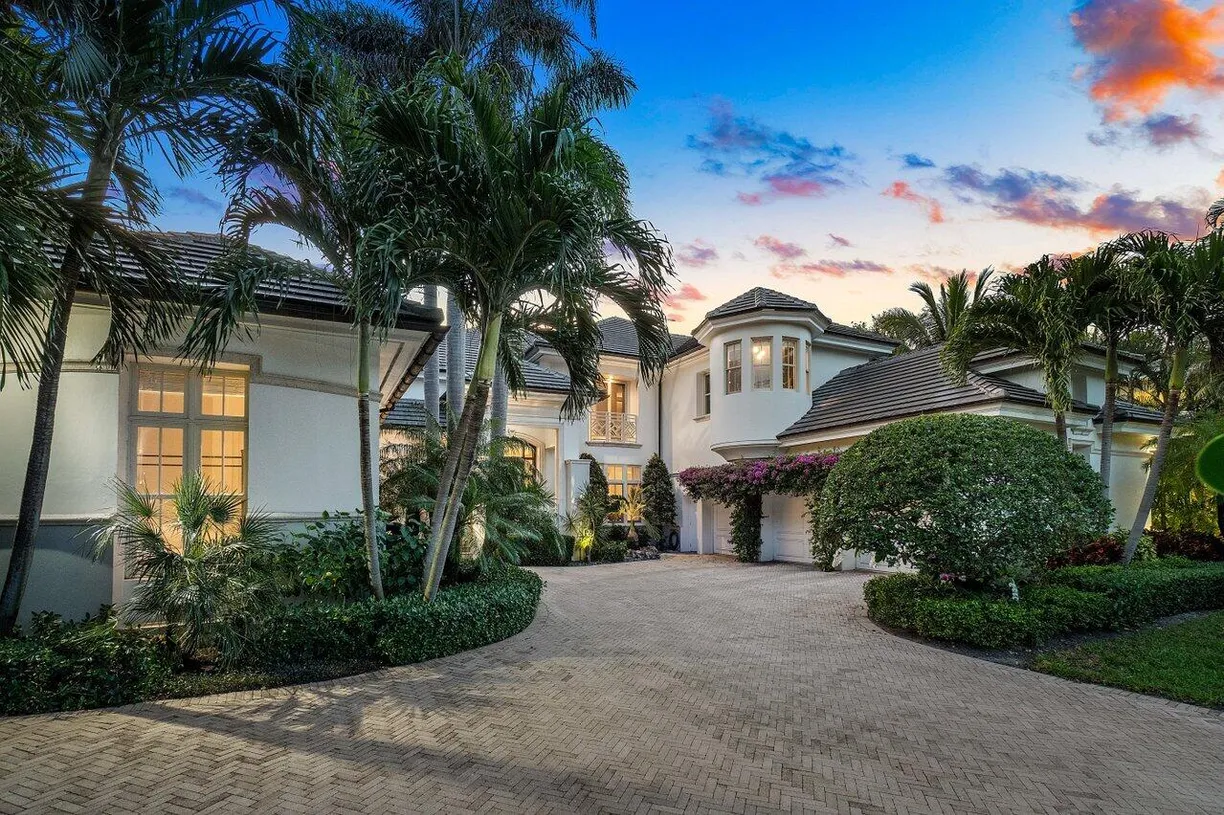 South Florida Real Estate | View 616 Seasage Drive | Listing