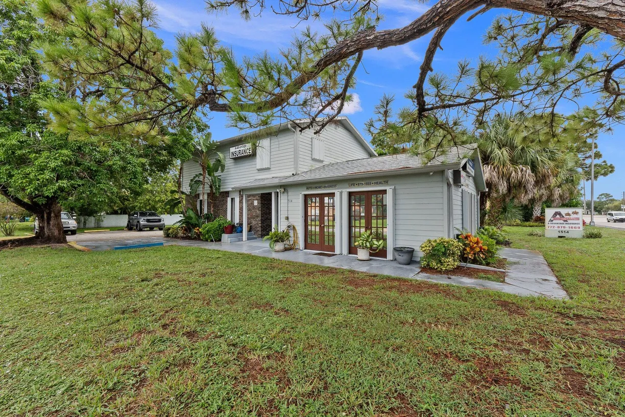 South Florida Real Estate | View 1514 SE Port St Lucie Boulevard