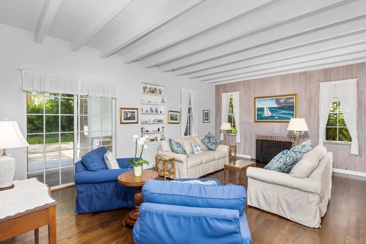 South Florida Real Estate | View 216 Pendleton Avenue | 3 Beds, 3 Baths