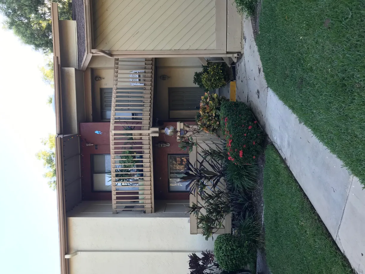 South Florida Real Estate | View 12959 Pennypacker 9 Trail, 9 | 2 Beds, 2 Baths
