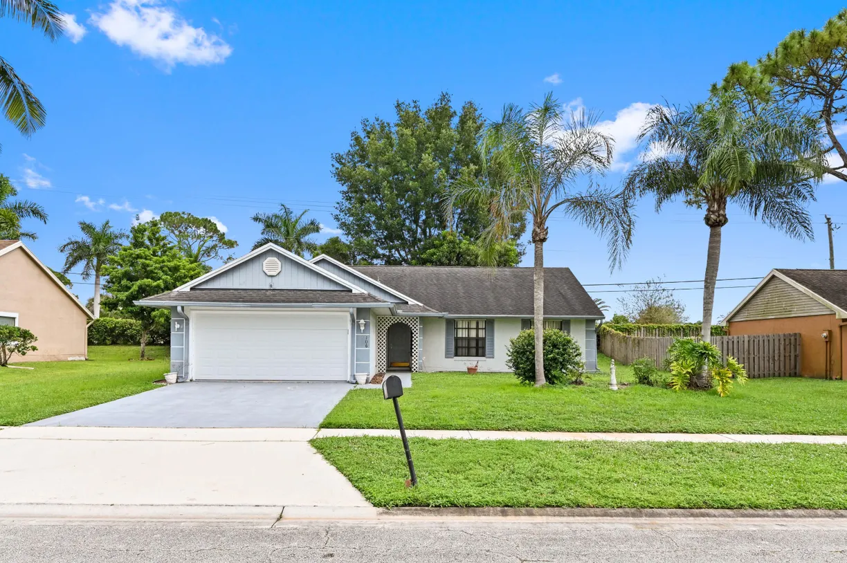 South Florida Real Estate | View 106 Sherwood Drive | 3 Beds, 2 Baths