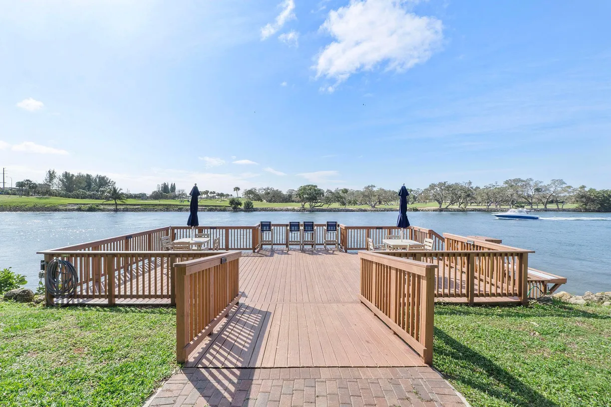 South Florida Real Estate | View 300 Golfview Road, 207 | 2 Beds, 2 Baths