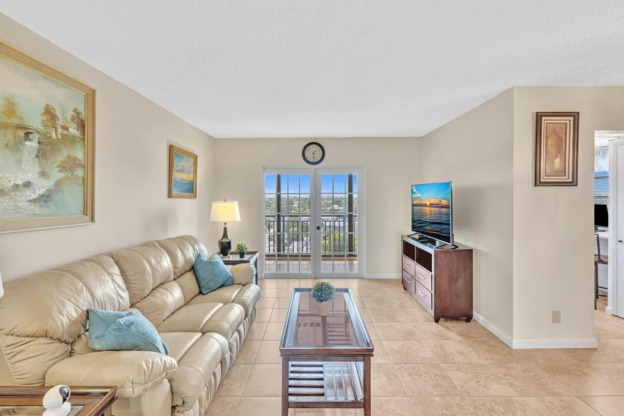 South Florida Real Estate | View 2350 NE 14th St Causeway, 700 | Listing