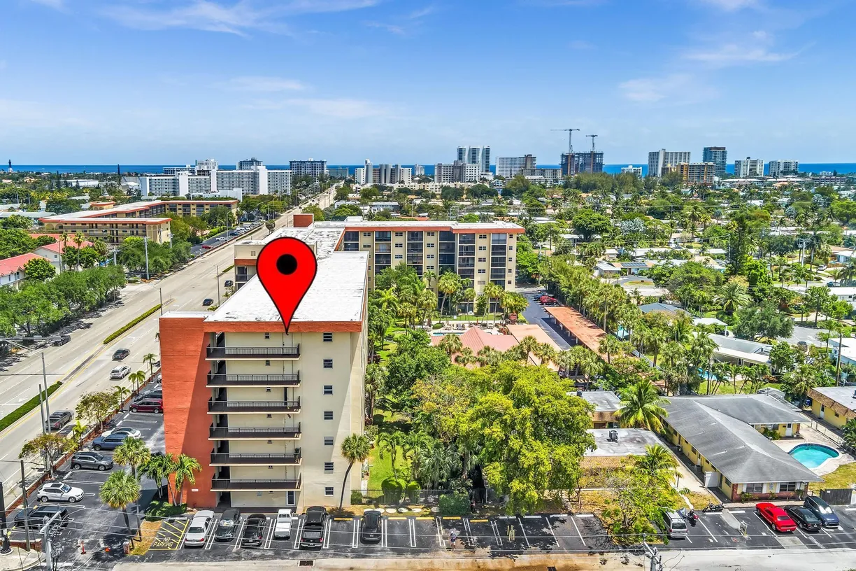 South Florida Real Estate | View 2350 NE 14th St Causeway, 700 | 1 Bed, 1 Bath
