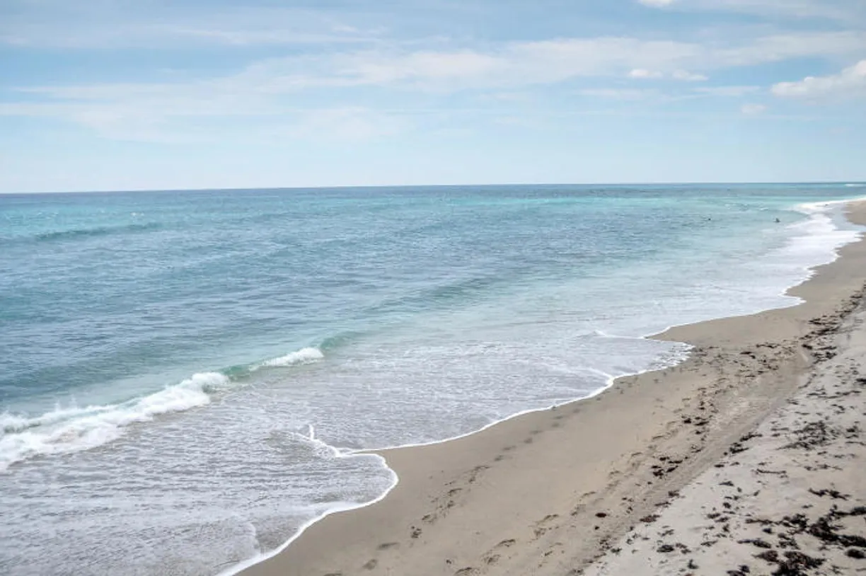 South Florida Real Estate | View 3450 S Ocean Boulevard, 611 | 1 Bed, 1 Bath