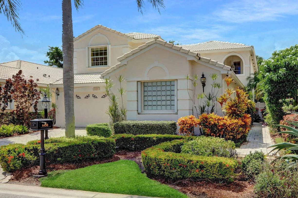 South Florida Real Estate | View 6450 Brava Way | 3 Beds, 2 Baths