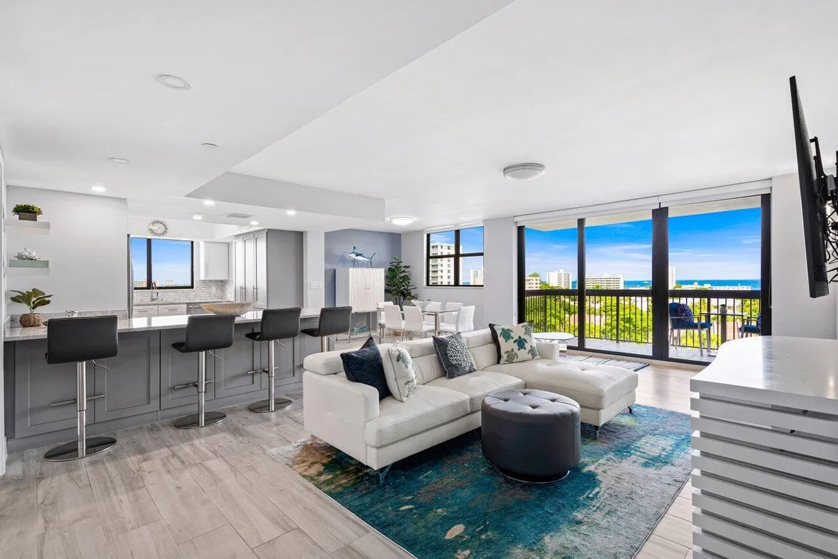 South Florida Real Estate | View 2900 NE 14th St Causeway, 807 | 2 Beds, 2 Baths