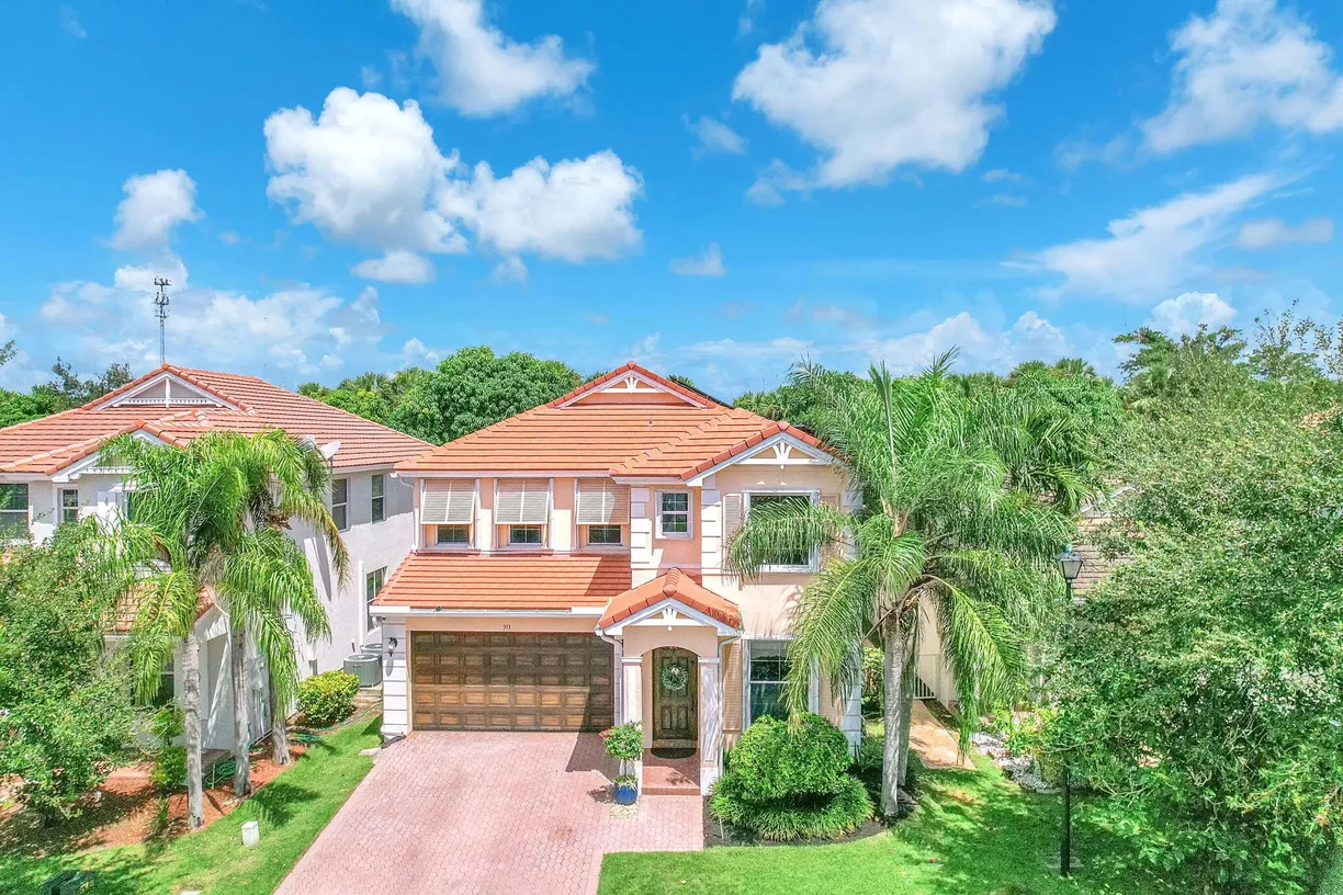 South Florida Real Estate | View 313 Mulberry Grove Road | 5 Beds, 3 Baths