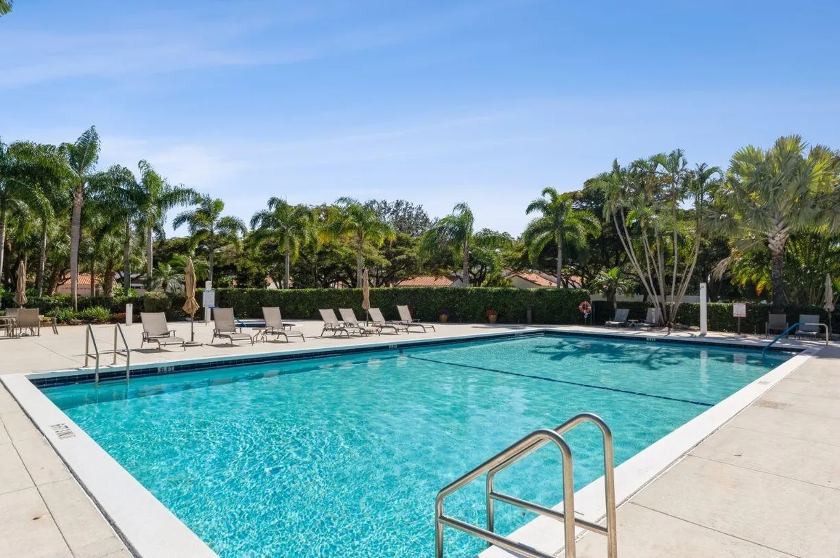 South Florida Real Estate | View 17031 Boca Club 085a Boulevard, 085a | 2 Beds, 2 Baths