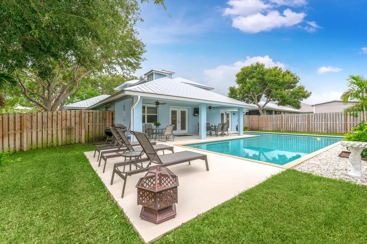 South Florida Real Estate | View 9325 SE Mercury Street | Listing