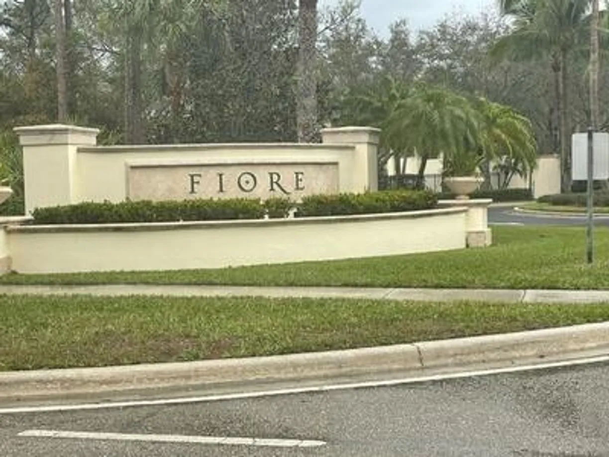 South Florida Real Estate | View 6301 Myrtlewood Circle, 6301 | 3 Beds, 2 Baths