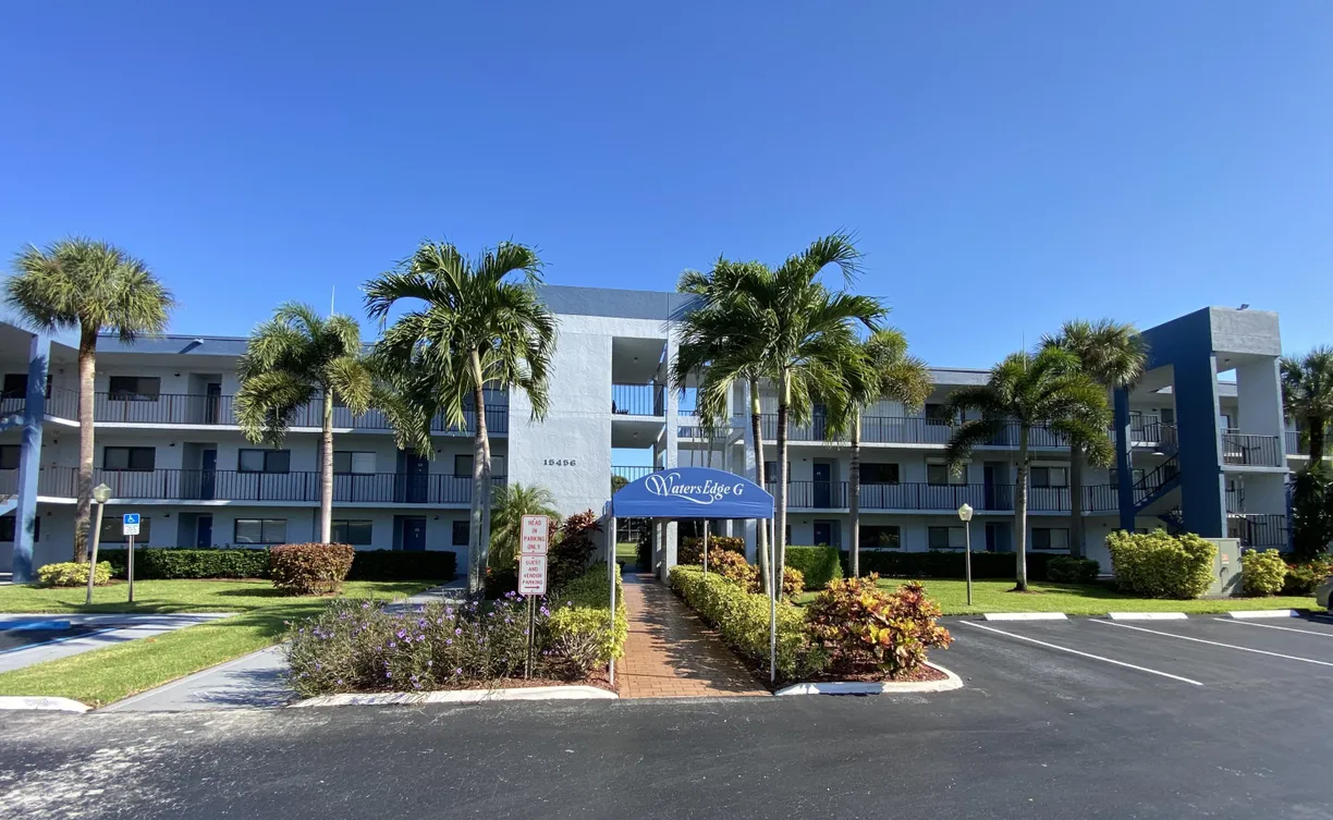 South Florida Real Estate | View 15456 Pembridge Drive, 304 | Listing