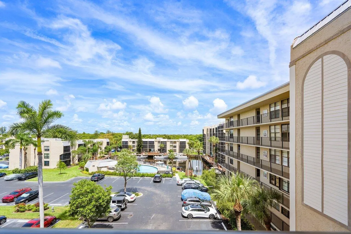 South Florida Real Estate | View 13 Royal Palm Way, 501 | 2 Beds, 2 Baths