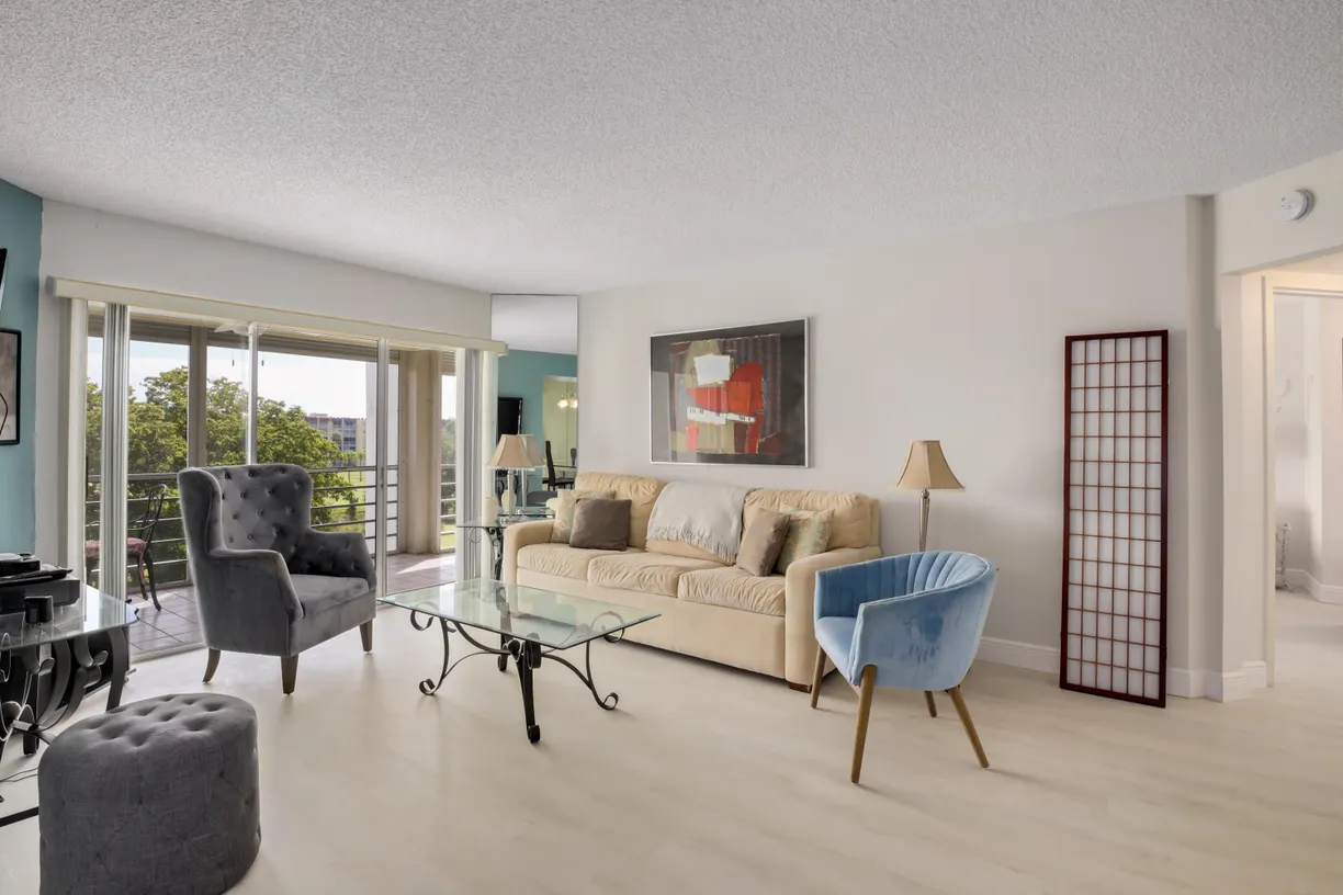 South Florida Real Estate | View 3593 Birdie Drive, 507 | 2 Beds, 2 Baths
