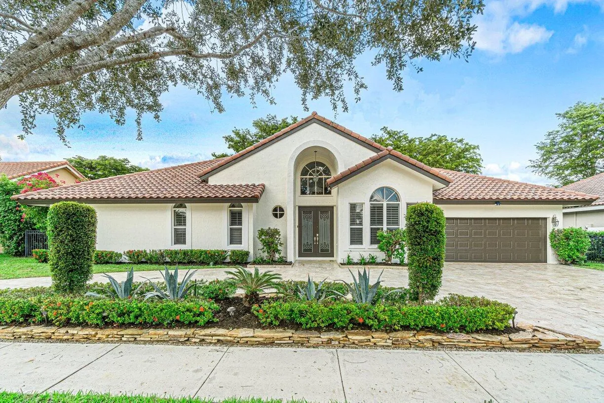South Florida Real Estate | View 2625 NW Nw 29th Drive | 5 Beds, 4 Baths