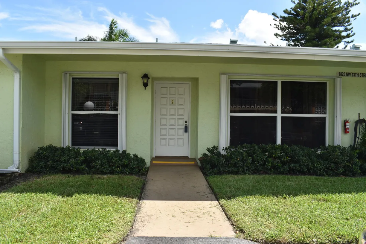 South Florida Real Estate | View 1825 NW Nw 13th Street, 86-B | 2 Beds, 1 Bath