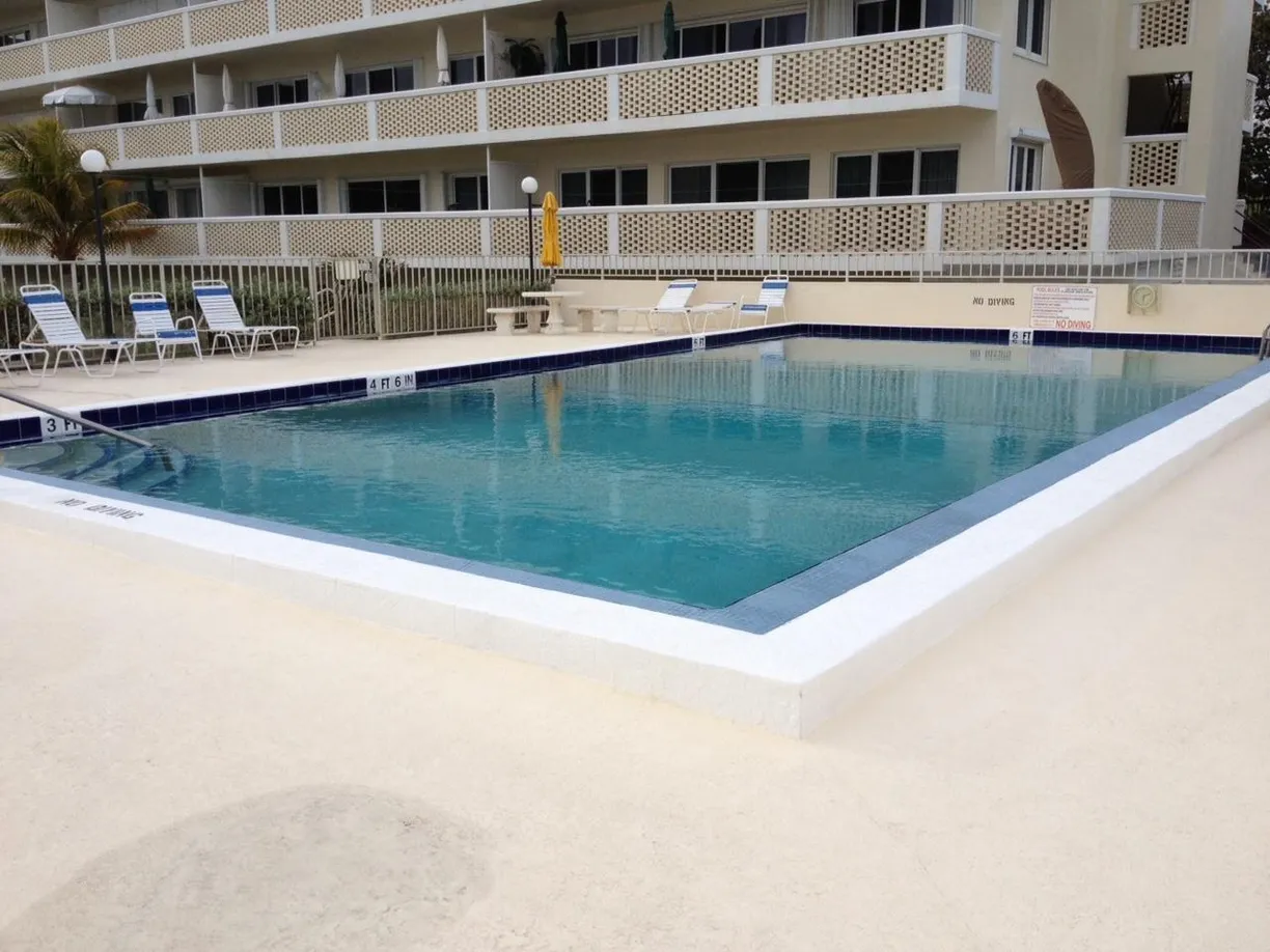 South Florida Real Estate | View 2565 S Ocean Boulevard, 1150 | 1 Bed, 1 Bath