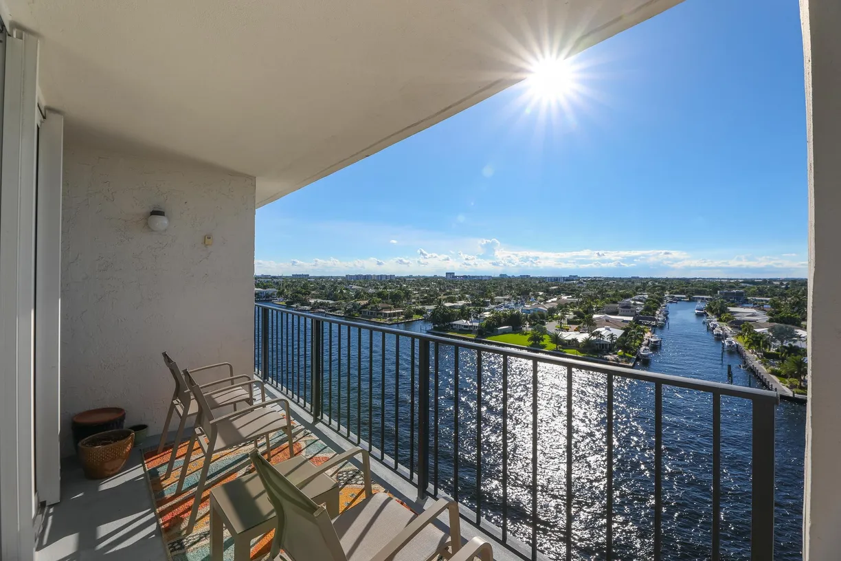 South Florida Real Estate | View 521 N Riverside Drive, 909 | 2 Beds, 2 Baths