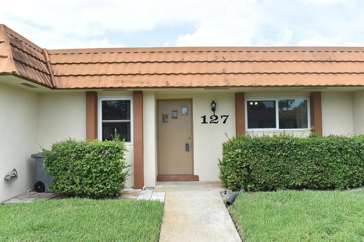 South Florida Real Estate | View 5780 Fernley Drive, 127 | 2 Beds, 2 Baths
