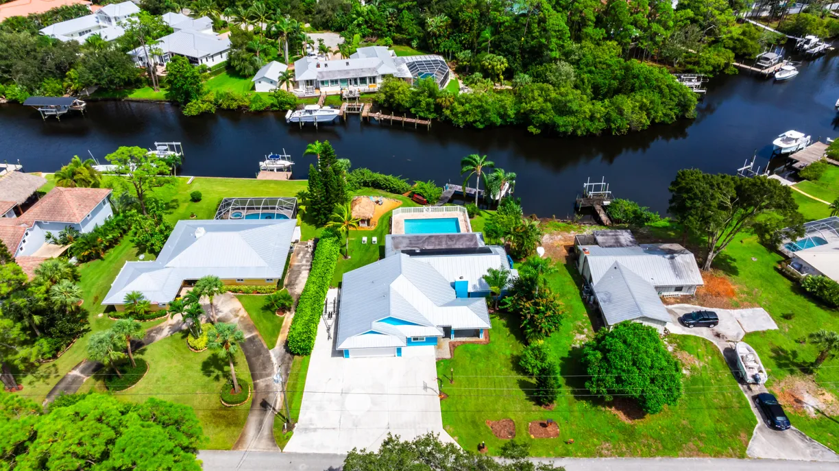 South Florida Real Estate | View 1121 SW Pine Tree Lane | Listing