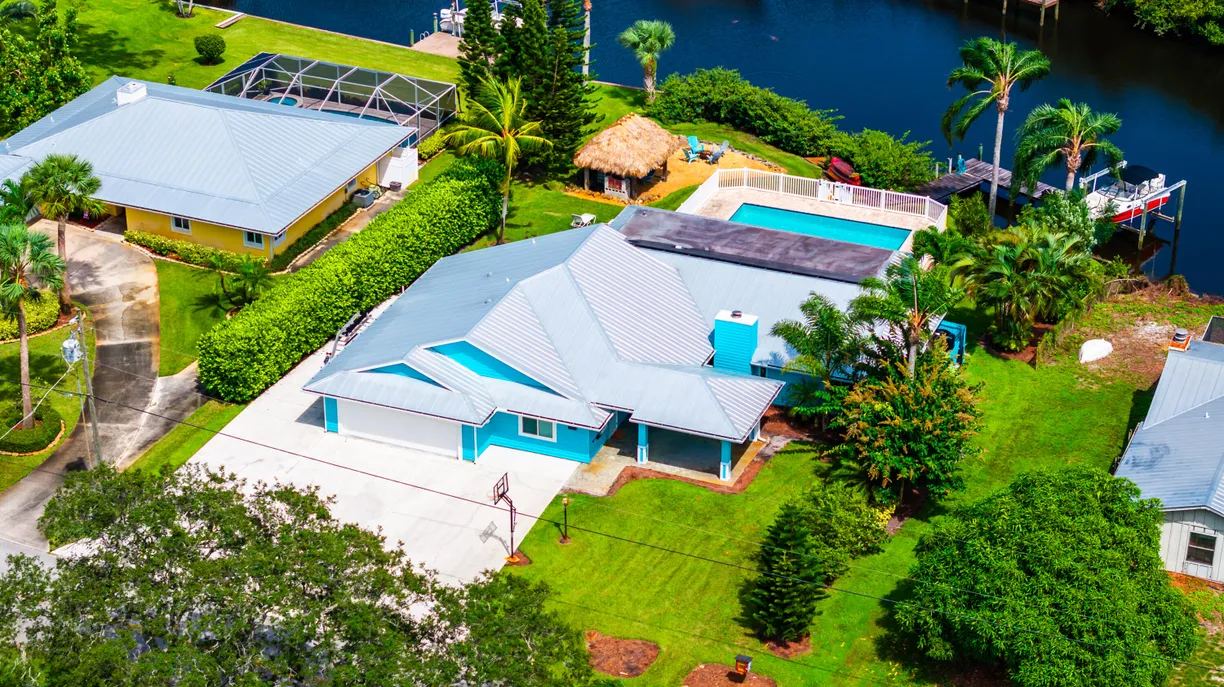 South Florida Real Estate | View 1121 SW Pine Tree Lane | Listing