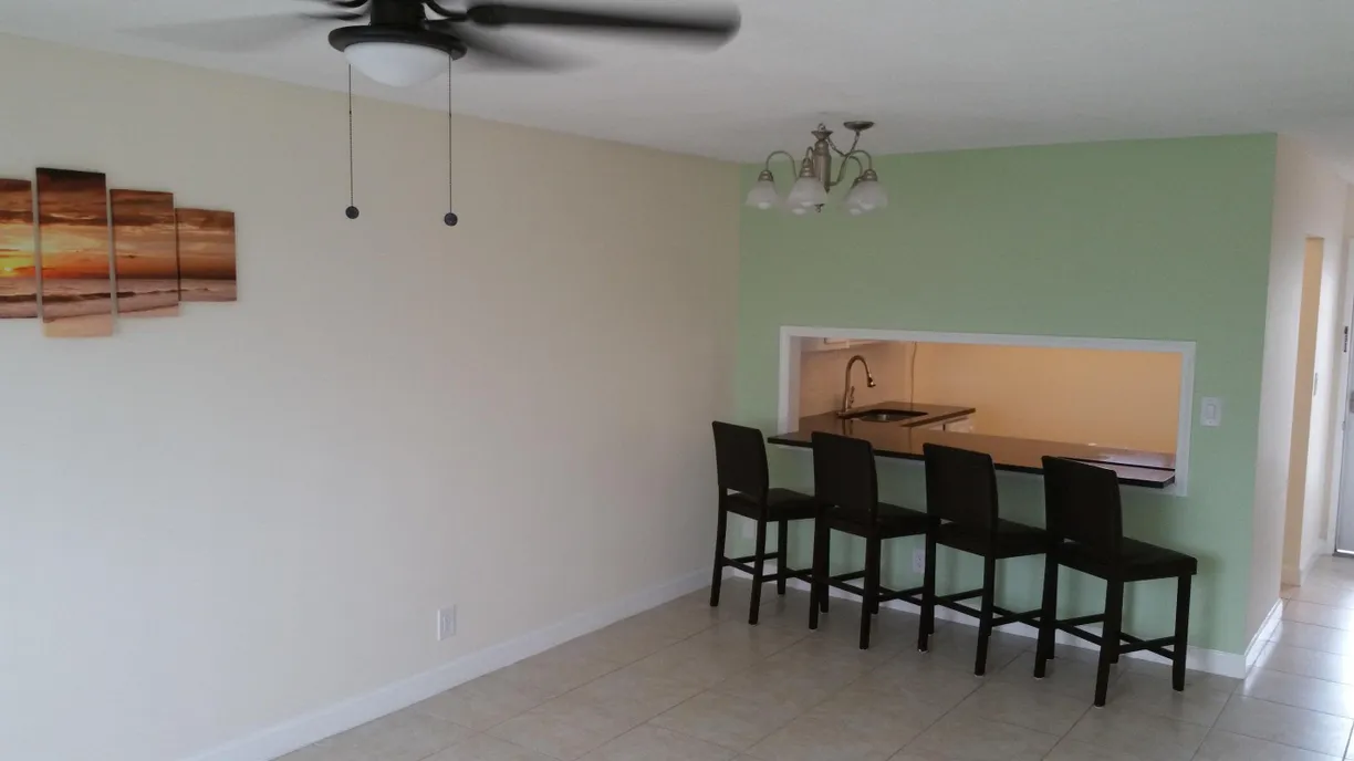 South Florida Real Estate | View 2534 Garden Drive, 202 | Listing