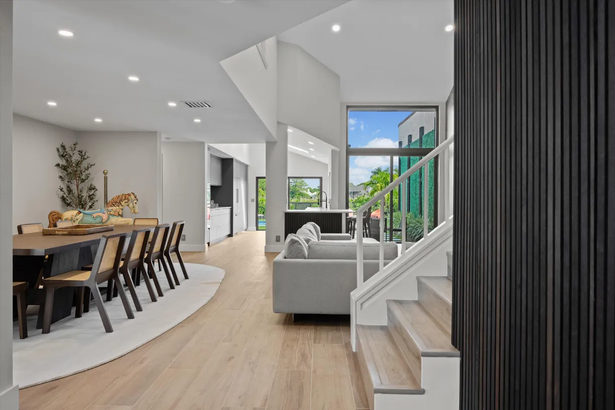 South Florida Real Estate | View 2435 Windsor Way Court | Listing
